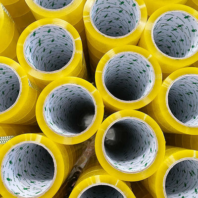 Goede prijs. Zware versterkte sterke verpakkingsband voor het verzegelen van de verzending online