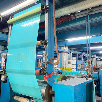 Op maat gedrukte Jumbo Roll Bopp-tape met acryllijm voor verpakkingen met een groot volume