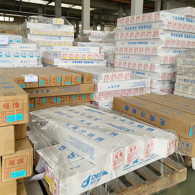 Bodemloze koude lamineerfilm BOPP Matte koude lamineerfilm gemakkelijk te bedienen